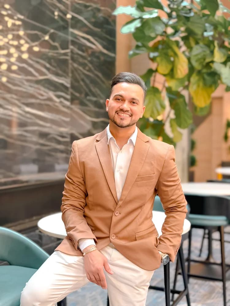 Portrait of Harshang, Co-founder of Dhun Events